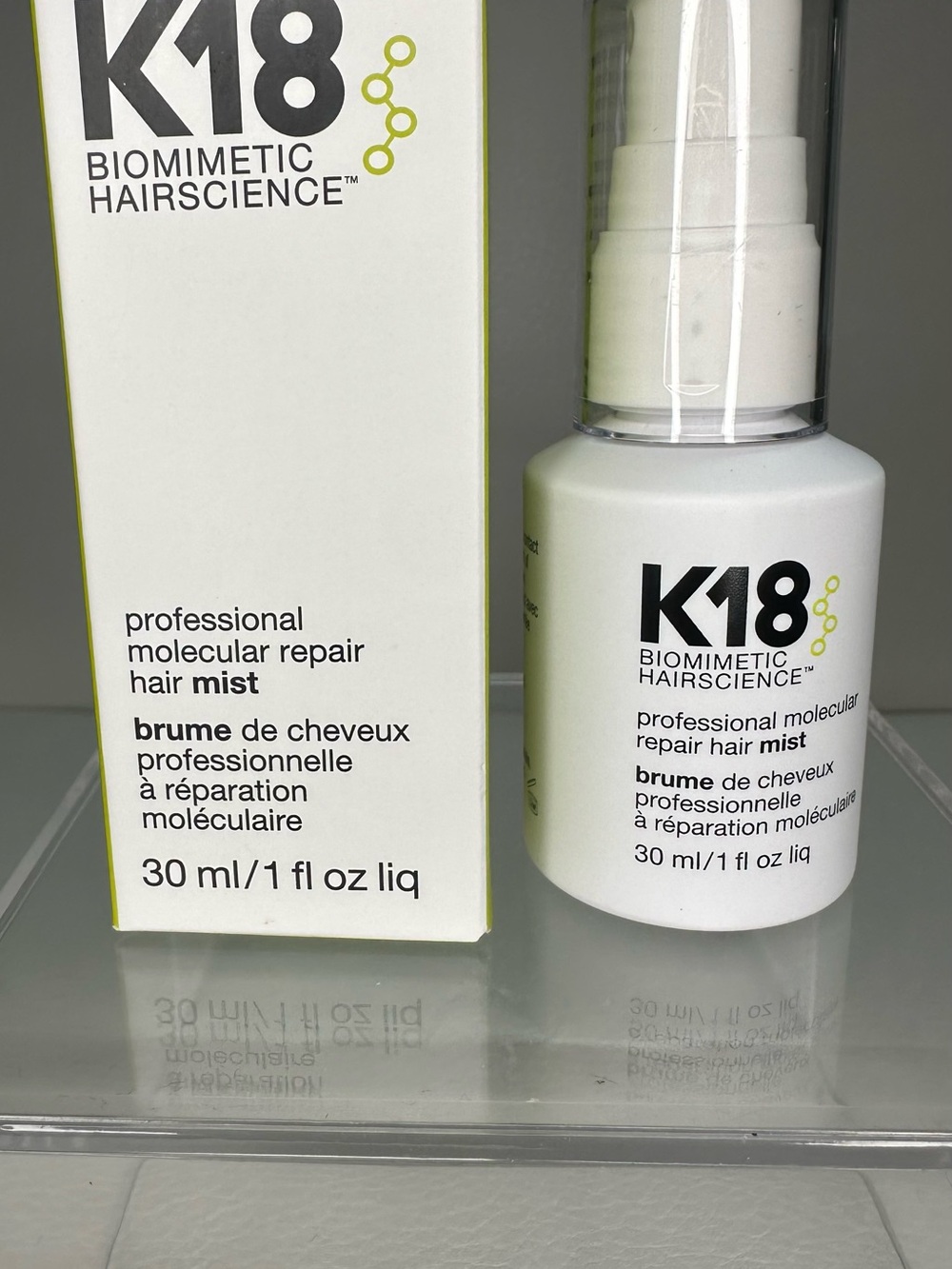 Professional Molecular Repair Hair Mist — White